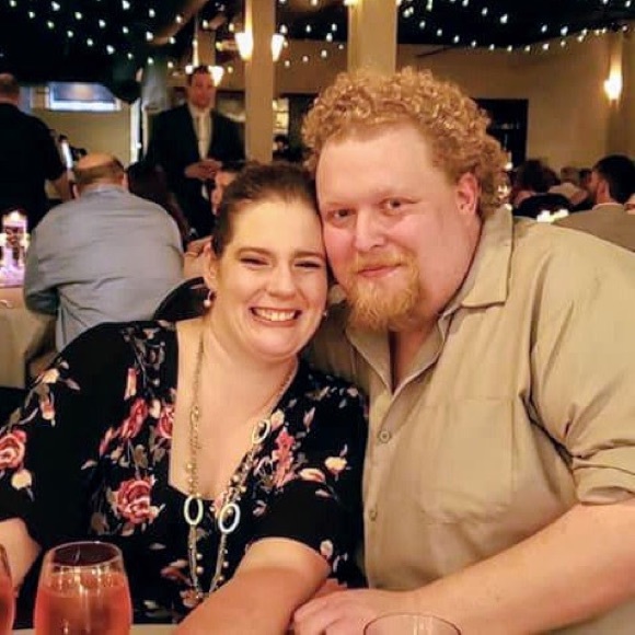 Meet your Posher, Melissa - Picture 2 of 3